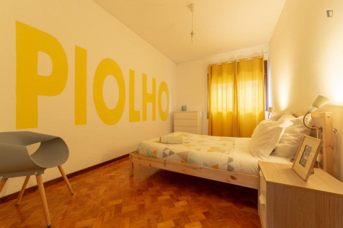 Bright 4 Bedroom apartment close to 24 de Agosto metro  - Gallery -  5