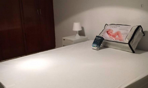 Double bedroom near the historic Iglesia de la Magdalena