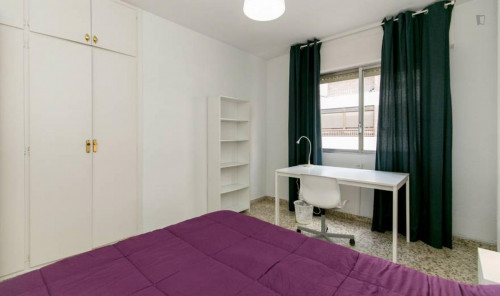 Double bedroom near the historic Iglesia de la Magdalena - Gallery - 10