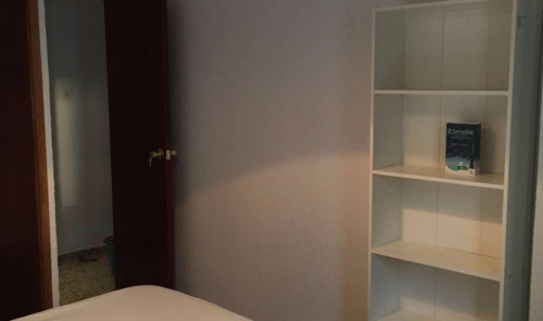 Double bedroom near the historic Iglesia de la Magdalena