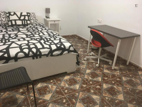 Cosy double bedroom