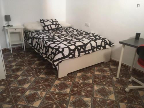 Cosy double bedroom