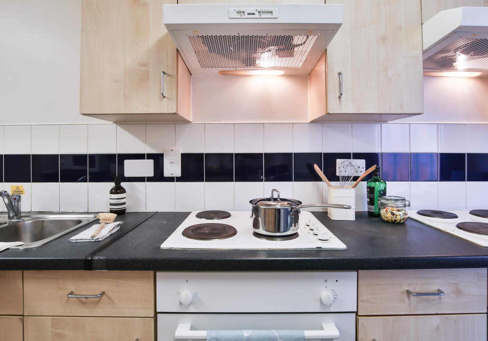  Gold En-Suite DDA  -  Will Wyatt Court  - Gallery -  5