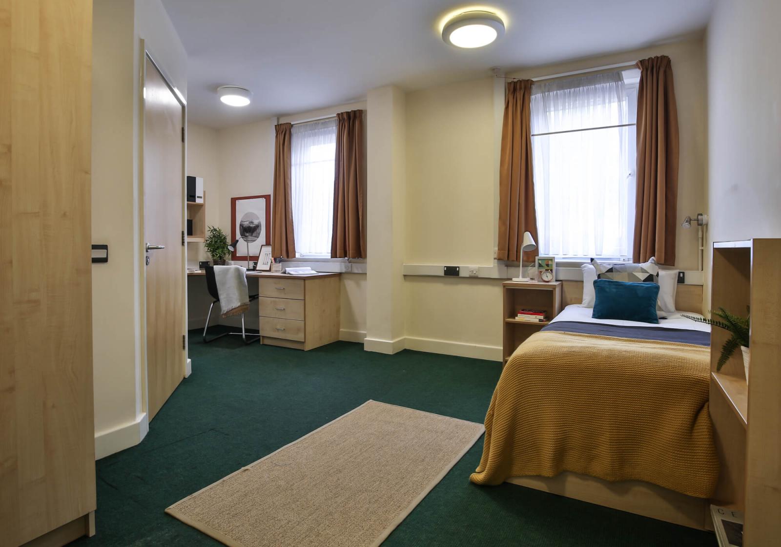  Gold En-Suite DDA  -  Will Wyatt Court  - Gallery -  13