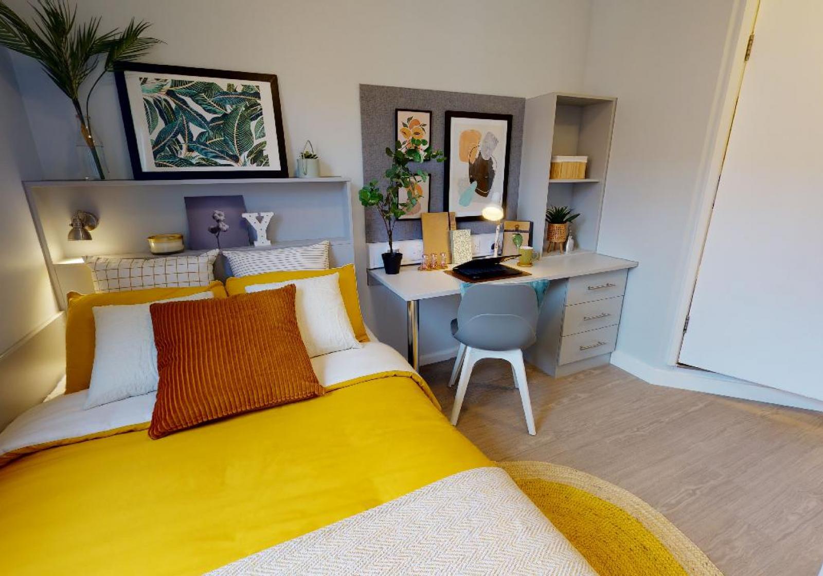  Gold En-Suite  -  Will Wyatt Court  - Gallery -  1