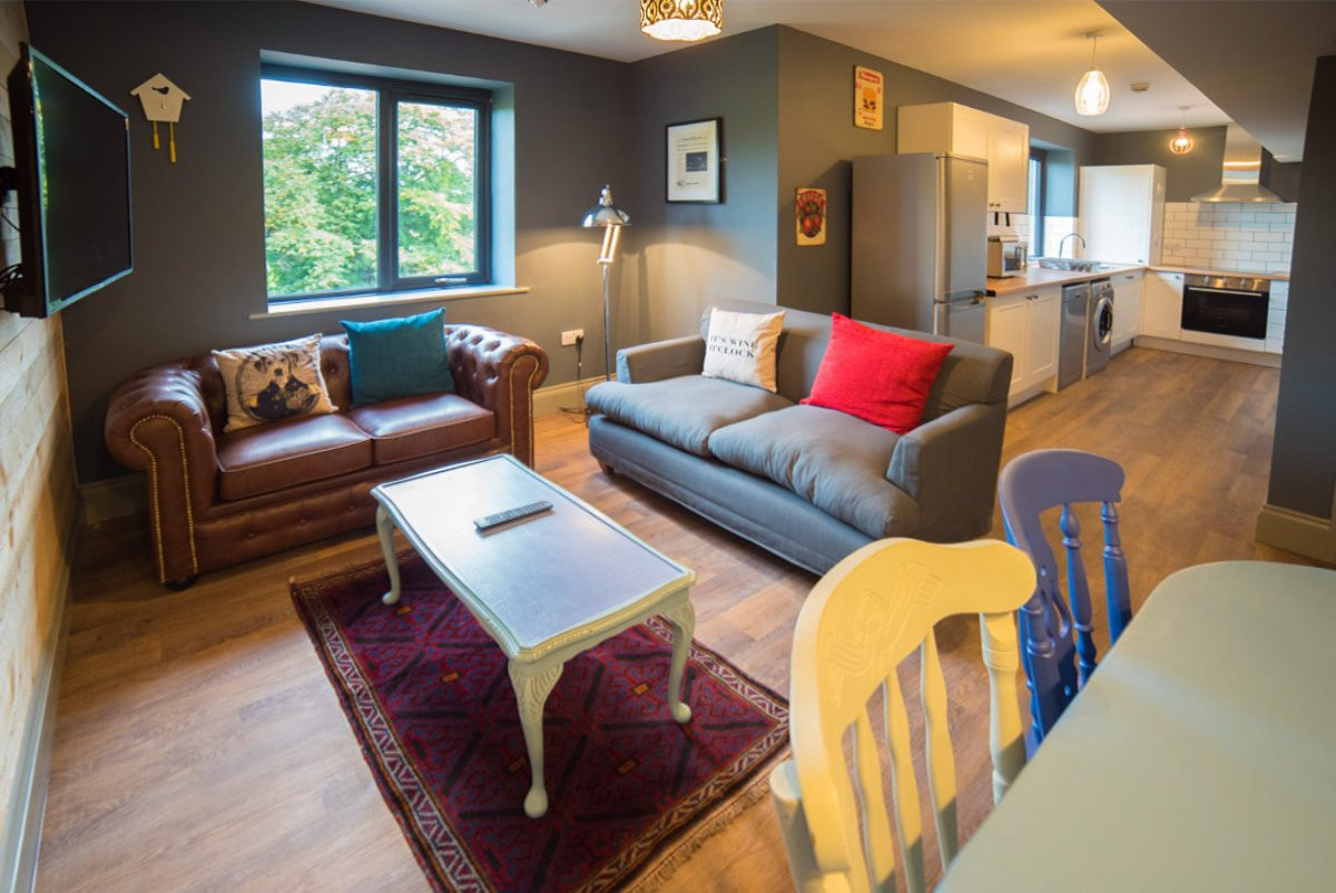  Gold Plus Room  -  Mary Morris House  - Gallery -  29