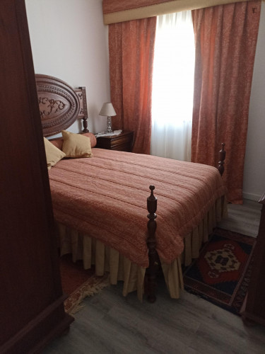 Great double ensuite bedroom in Carapita 