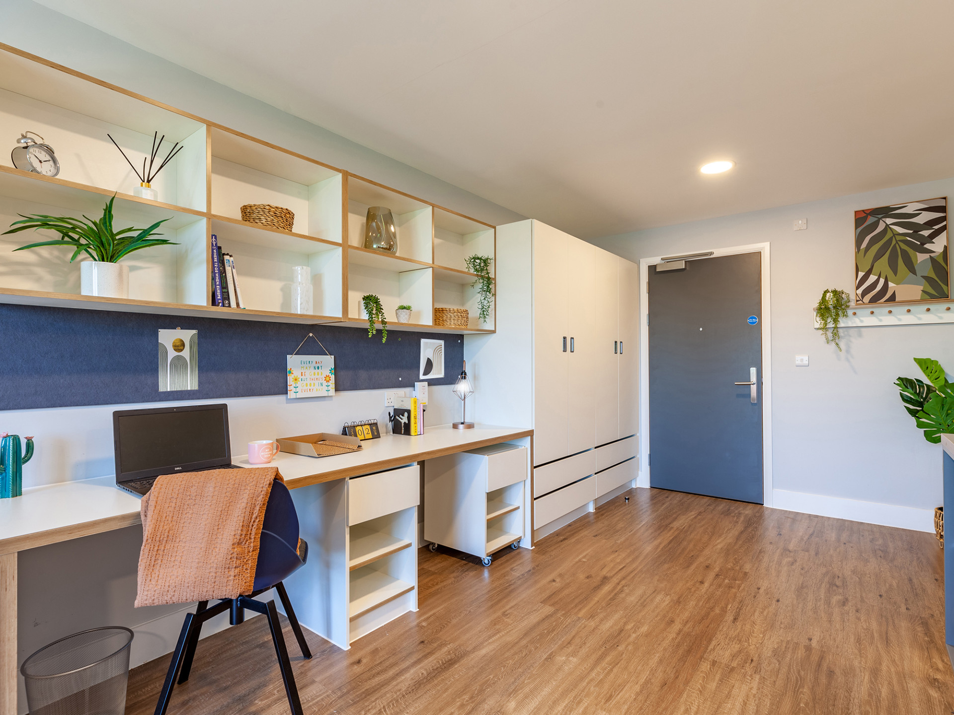 Luxury Studio  -  West Way Square  - Gallery -  15