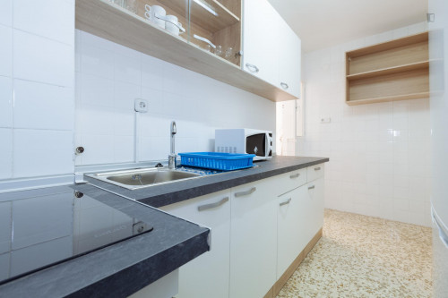 Sunny single bedroom in a flat, near Escuela Tecnica Superior de Arquitectura - Gallery - 15