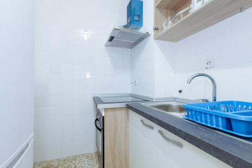Sunny single bedroom in a flat, near Escuela Tecnica Superior de Arquitectura - Gallery - 14