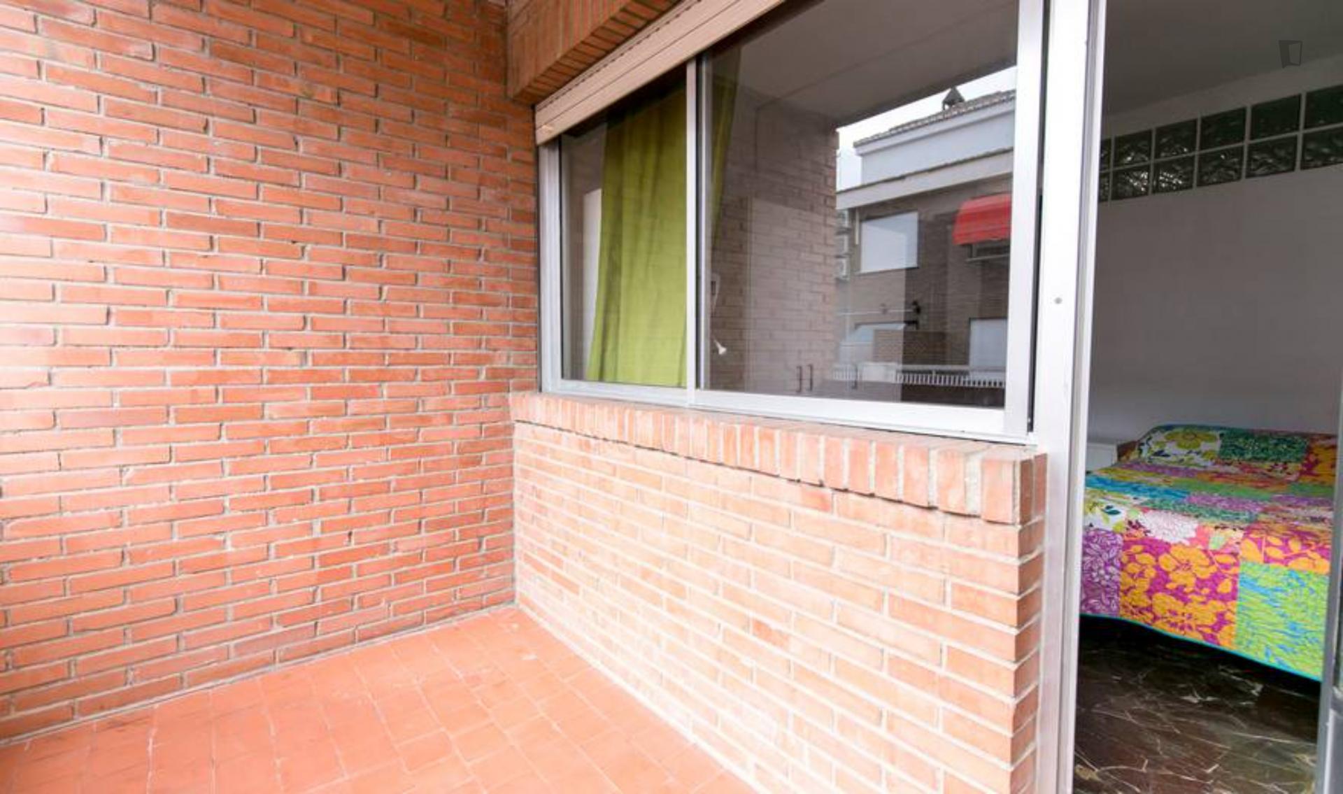Sunny Single Bedroom In A Flat, Near Escuela Tecnica Superior De Arquitectura - 1