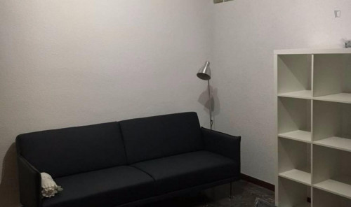 Comfortable double bedroom near Parque García Lorca - Gallery - 13