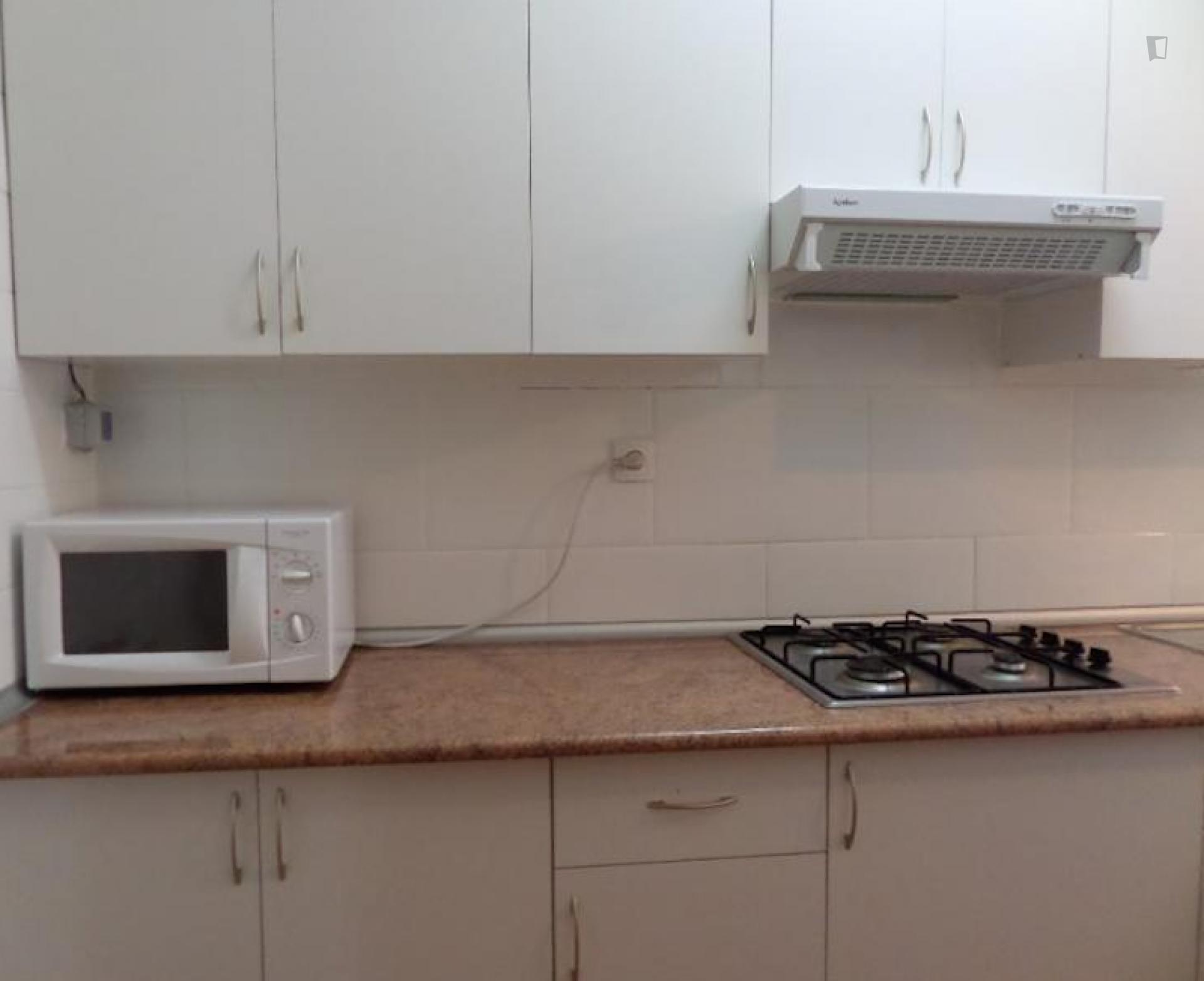 Pleasant single bedroom not far from Parque García Lorca