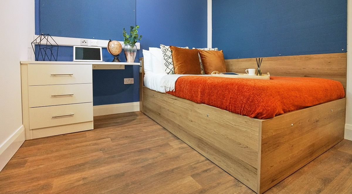  Premium Accessible En-Suite  -  St Leonard's House  - Gallery -  13