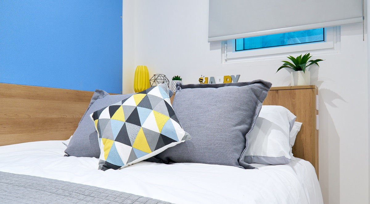  Essential En-Suite  -  St Leonard's House  - Gallery -  11