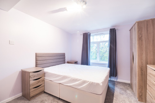 rentinc-st-annes-drive-ls4-2rz-leeds-103749952420250213122531AM