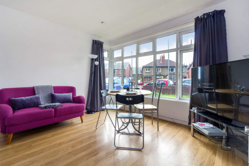 rentinc-st-annes-drive-ls4-2rz-leeds-194402580320231005055734AM