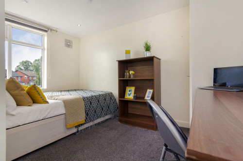 rentinc-st-annes-drive-ls4-2rz-leeds-196119019320231005055737AM