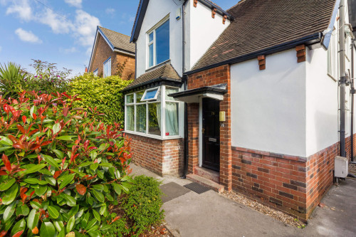 rentinc-st-annes-drive-ls4-2rz-leeds-204910083620251211015659AM
