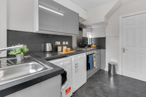 rentinc-st-annes-drive-ls4-2rz-leeds-22436114220251016122828AM
