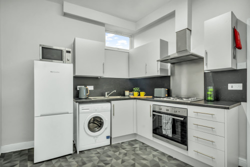 Rentinc - BURLEY ROAD - LS3 1JP - Gallery - 13