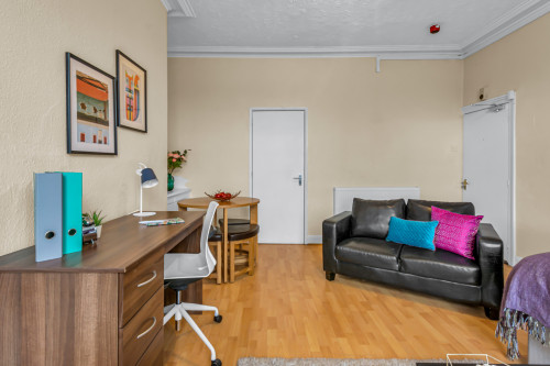 Rentinc - BURLEY ROAD - LS3 1JP - Gallery - 37