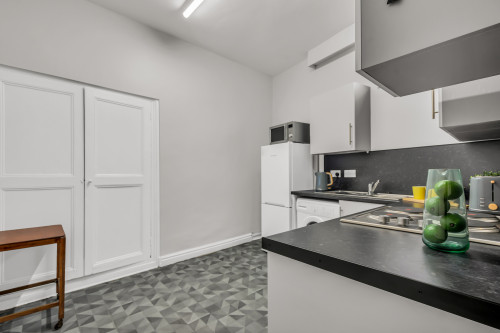 Rentinc - BURLEY ROAD - LS3 1JP - Gallery - 14