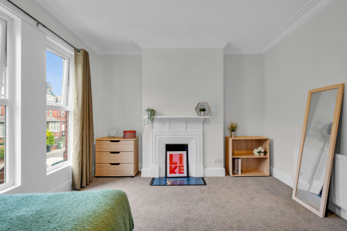 rentinc-royal-park-avenue-ls6-1ez-leeds-55501471120231005055637AM