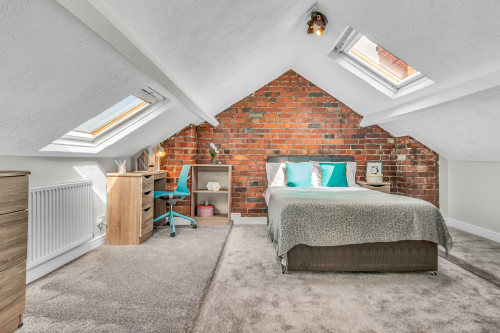 rentinc-headingley-crescent-ls6-3eh-leeds-156647409720230905072403AM