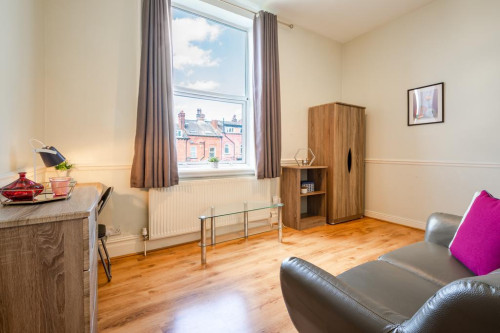 Rentinc - VICTORIA TERRACE - LS3 1BX - Gallery - 23