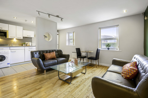 Rentinc - VICTORIA TERRACE - LS3 1BX  - Gallery -  4