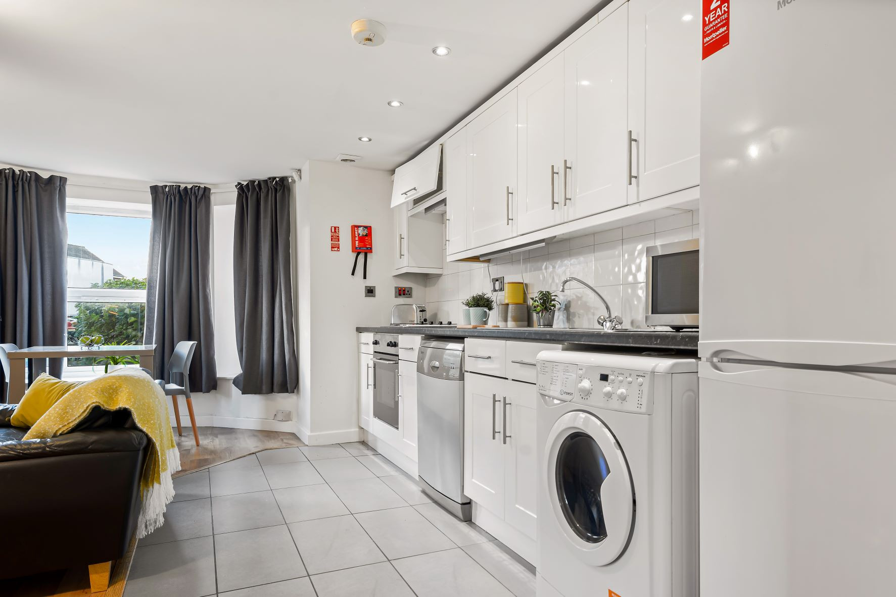  Flat 8, V3  -  Rentinc - VICTORIA TERRACE - LS3 1BX  - Gallery -  13