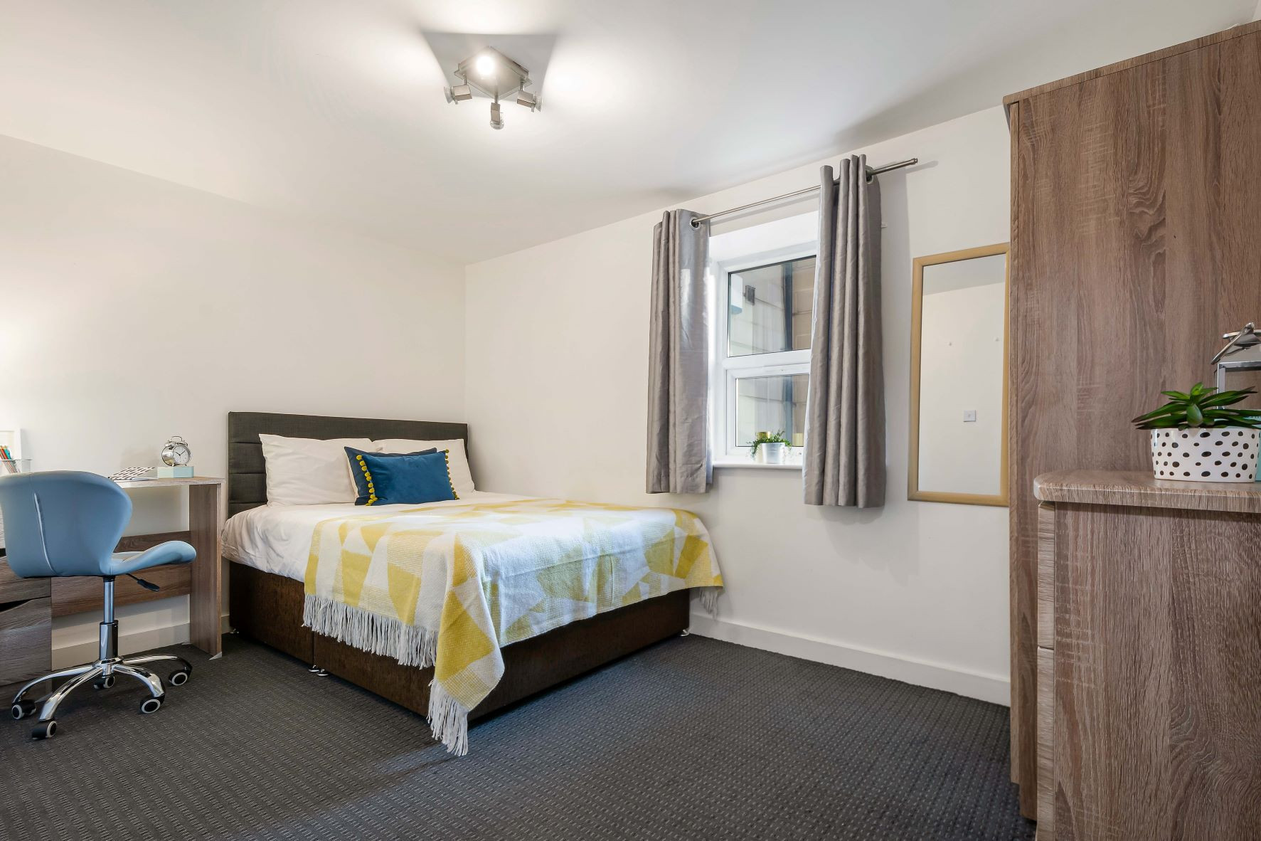  Flat 8, V3  -  Rentinc - VICTORIA TERRACE - LS3 1BX  - Gallery -  10