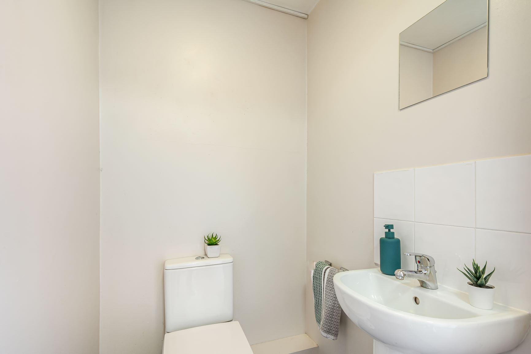  Flat 9, V3  -  Rentinc - VICTORIA TERRACE - LS3 1BX  - Gallery -  4