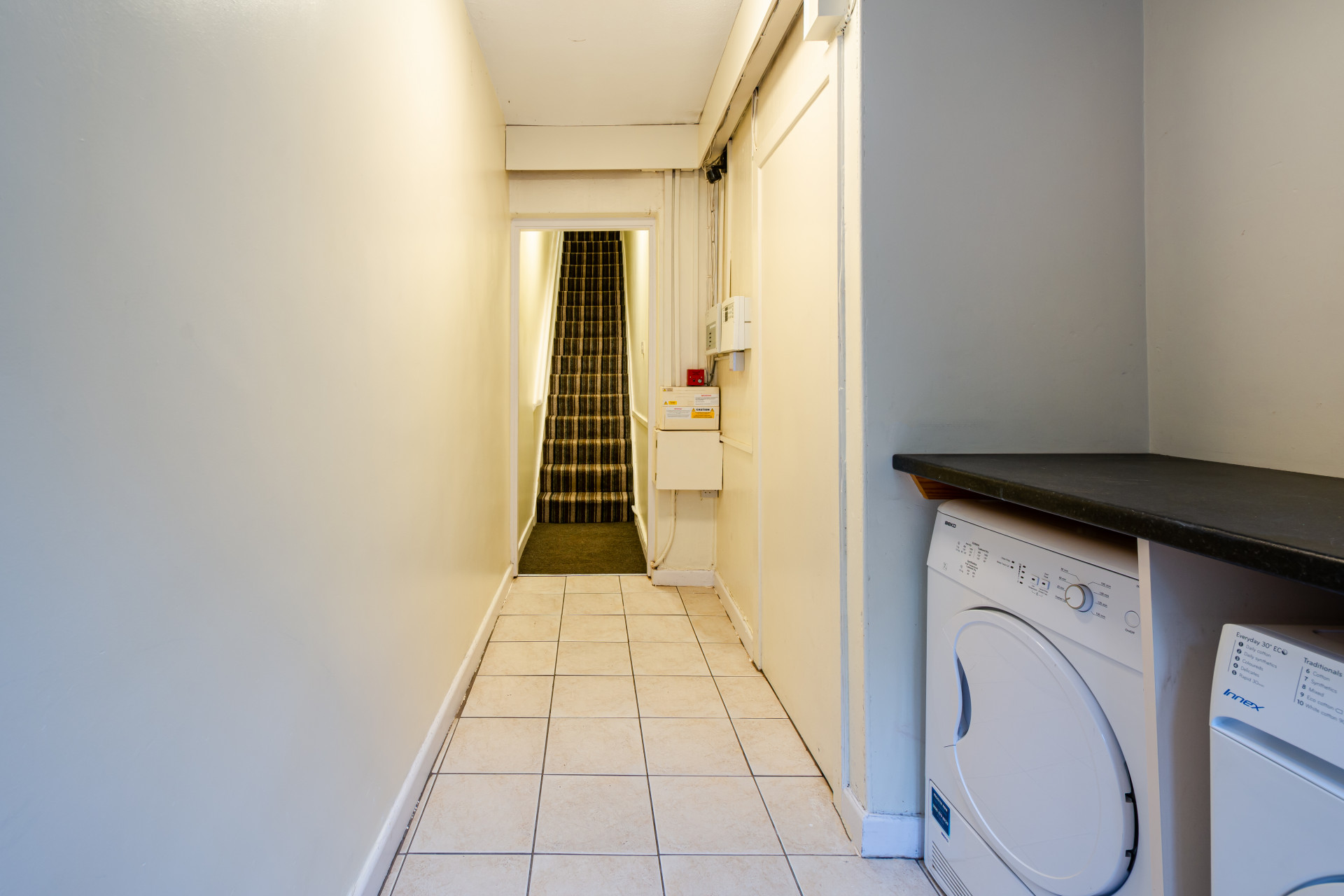  109a  -  Rentinc - OTLEY ROAD - LS6 3PX  - Gallery -  25