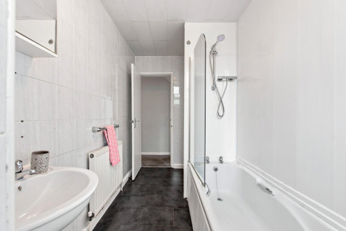 rentinc-kelso-road-ls2-9pr-leeds-195610165220260806122621PM