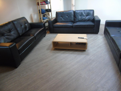 rentinc-kelso-road-ls2-9pr-leeds-23594661320250801123201AM