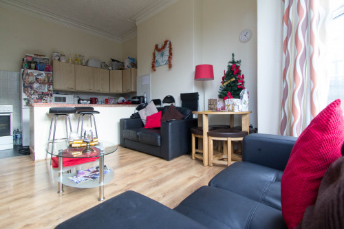 rentinc-kelso-road-ls2-9pr-leeds-34644935420231031032227AM