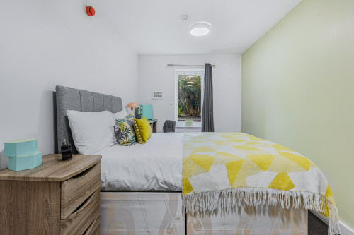 rentinc-hyde-park-terrace-ls6-1bj-leeds-130014170020250426123034AM