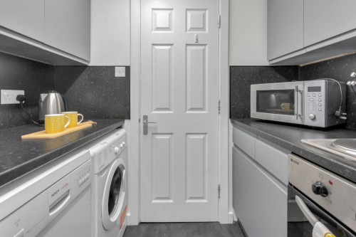 rentinc-hyde-park-terrace-ls6-1bj-leeds-183856336520250522123027AM