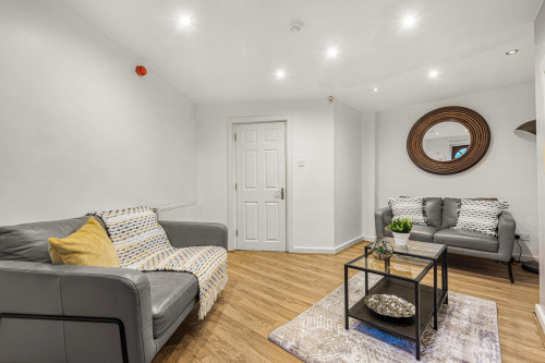 rentinc-hyde-park-terrace-ls6-1bj-leeds-201966458220250426123031AM
