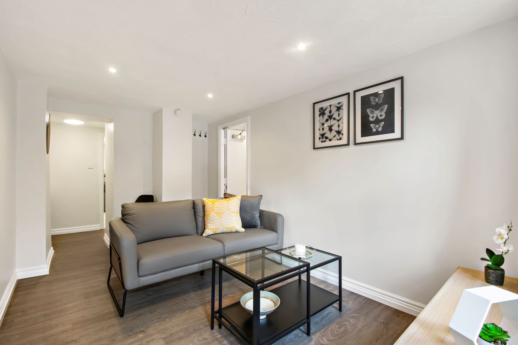 Flat 1, 223 - 2