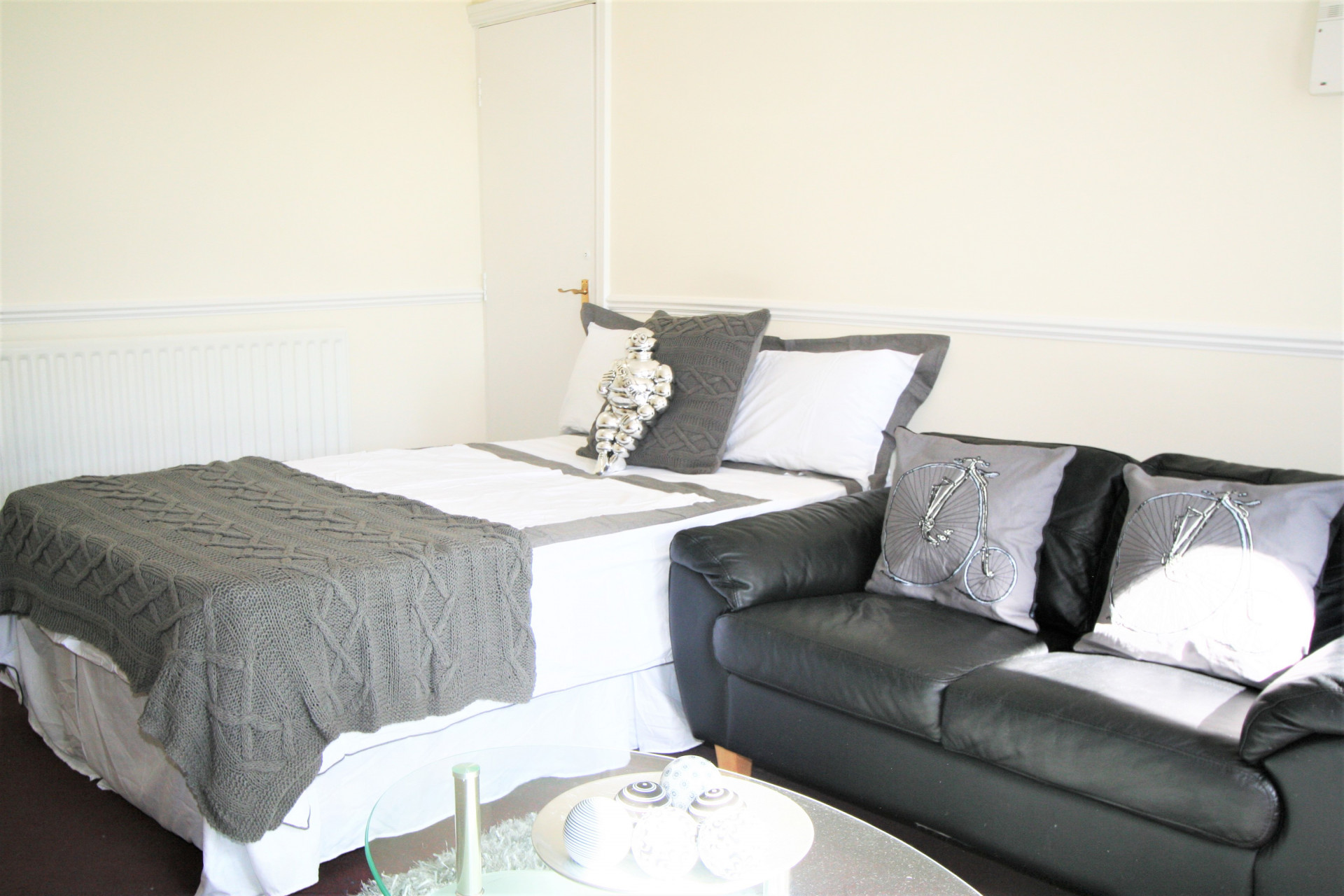Flat 4, 223 - Rentinc - HYDE PARK ROAD - LS6 1AH - Gallery - 1