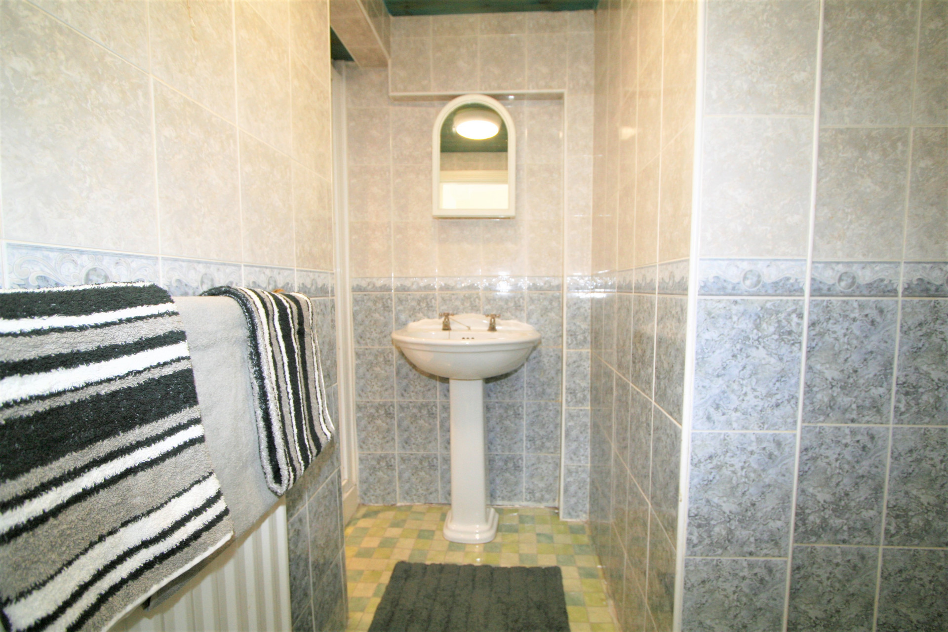 Flat 4, 223 - Rentinc - HYDE PARK ROAD - LS6 1AH - Gallery - 3
