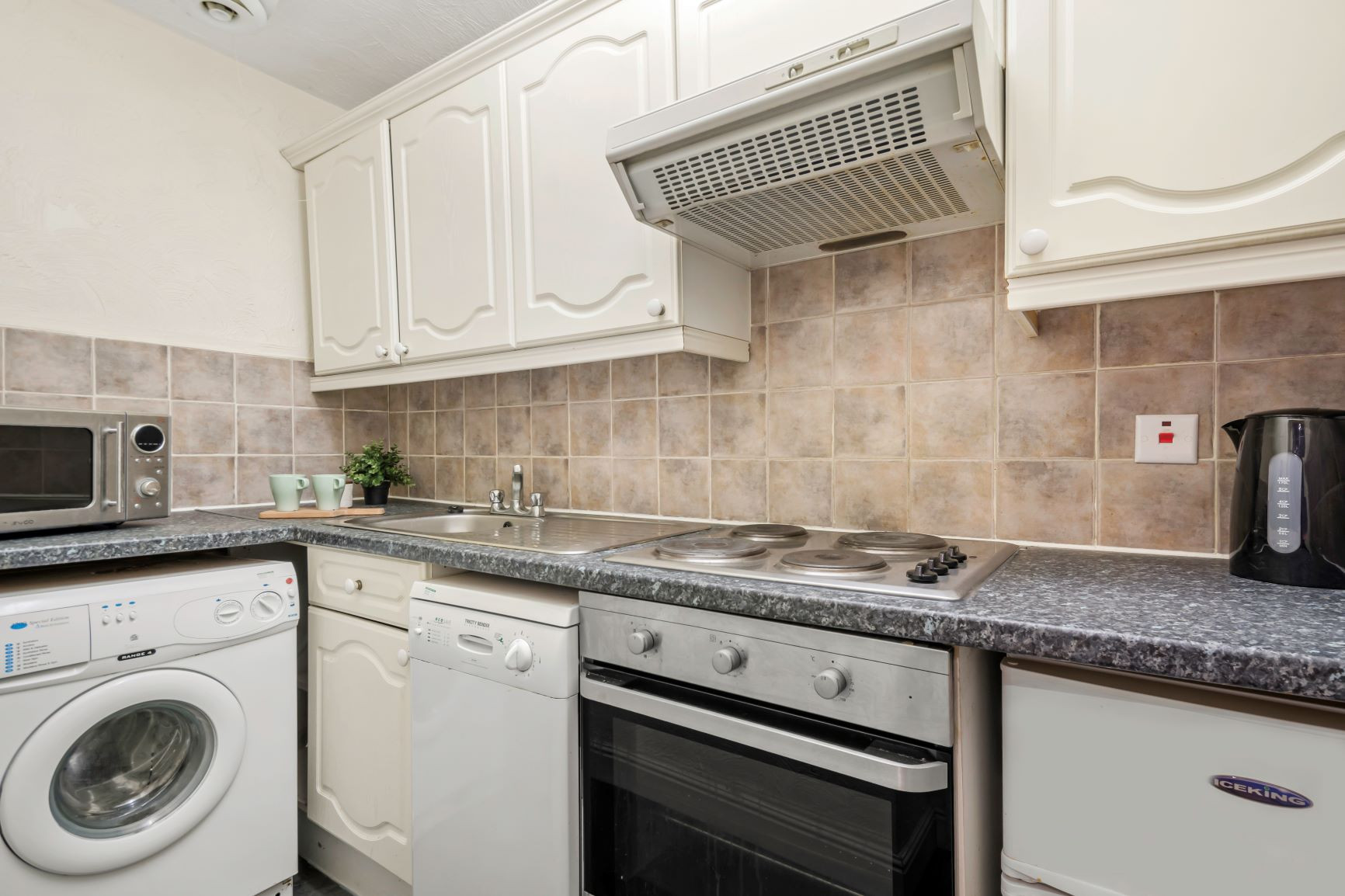 Flat 2, 227 - Rentinc - HYDE PARK ROAD - LS6 1AH - Gallery - 3