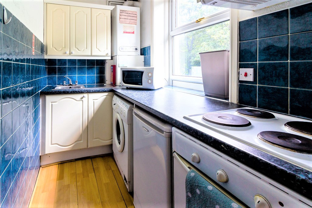 Flat 4, 227 - Rentinc - HYDE PARK ROAD - LS6 1AH - Gallery - 3