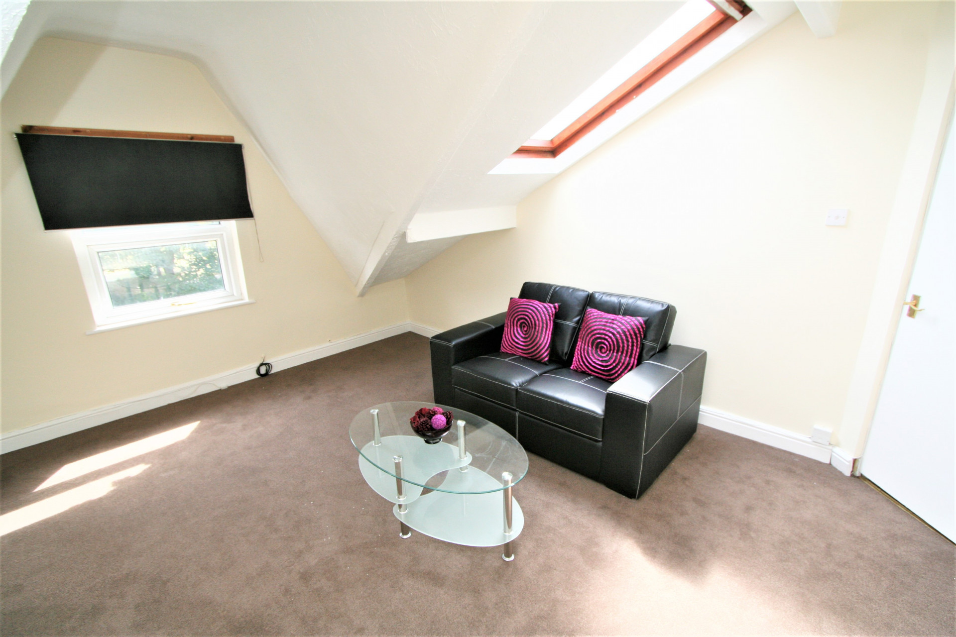 Flat 5, 207 - Rentinc - HYDE PARK ROAD - LS6 1AH - Gallery - 4