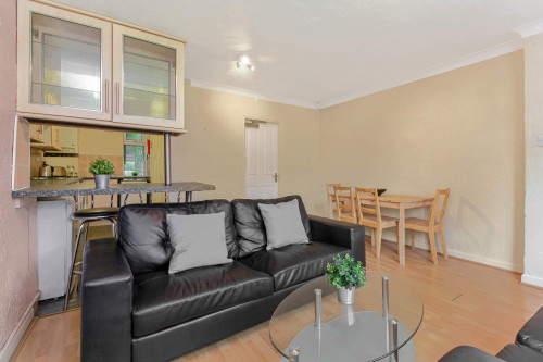rentinc-stanmore-mount-ls4-2rh-leeds-64140989820231010051509AM