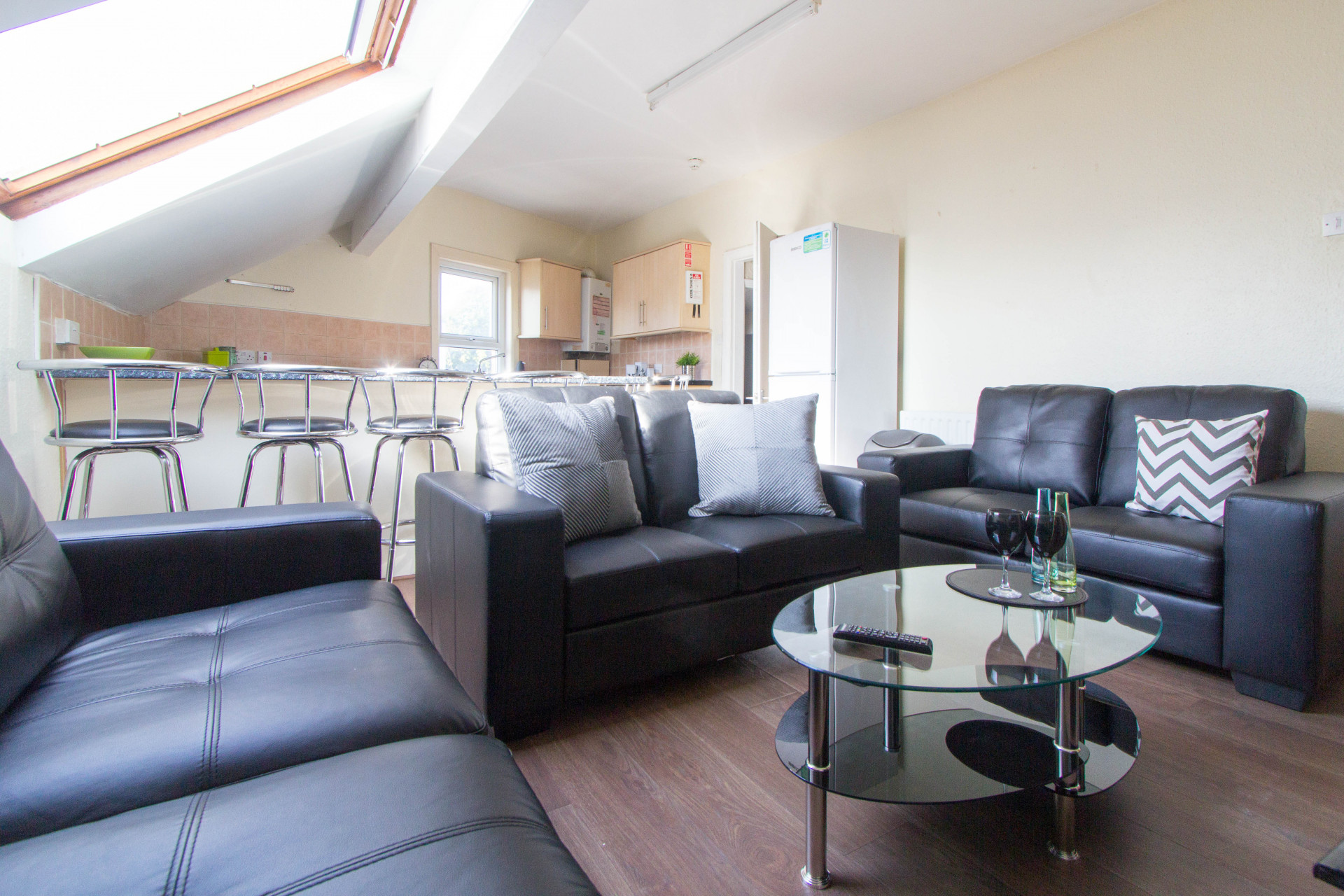  169a  -  Rentinc - CARDIGAN ROAD - LS6 1QL  - Gallery -  27
