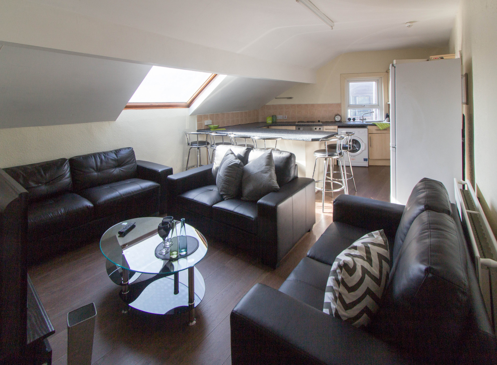  169a  -  Rentinc - CARDIGAN ROAD - LS6 1QL  - Gallery -  26